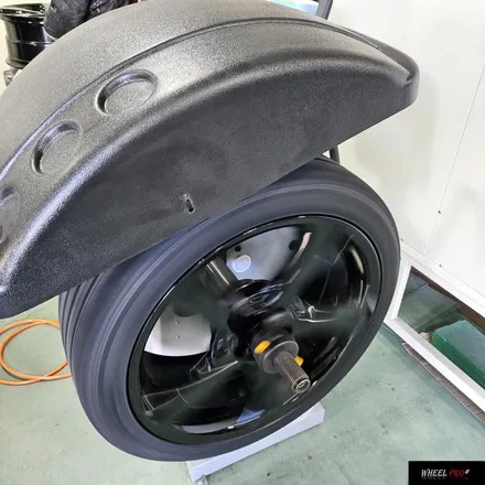 울산광역시 북구 / 휠복원(휠수리) 블랙유광 도색 / 제네시스 / GV80