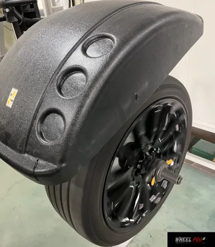 [WHEEL PRO SHOP][휠프로샵]레인지로버 보그 휠 블랙 유광/울산 휠 도색/휠 분체도장/휠 도색 맛집/휠도색/울산휠/울산 휠수리/울산 휠/울산 휠복원 / 울산 북구, 경남