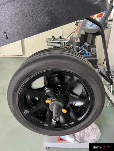[WHEEL PRO SHOP][휠프로샵]BMW 5시리즈 휠 블랙 유광/울산 휠 도색/휠 분체도장/휠 도색 맛집/휠도색/울산휠/울산 휠수리/울산 휠/울산 휠복원 / 울산 북구, 경남