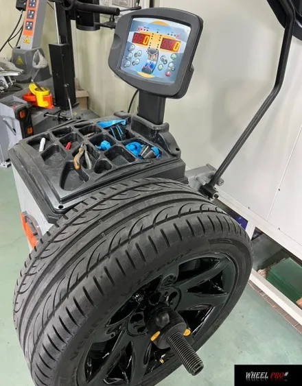 [WHEEL PRO SHOP][휠프로샵]BMW 5시리즈 휠 블랙 유광/울산 휠 도색/휠 분체도장/휠 도색 맛집/휠도색/울산휠/울산 휠수리/울산 휠/울산 휠복원 / 울산 북구, 경남