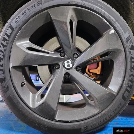 [WHEEL PRO SHOP][휠프로샵]벤틀리 벤테이가 휠 도색/울산 휠 도색/휠 분체도장/휠 도색 맛집/휠도색/울산휠/울산 휠수리/울산 휠/울산 휠복원 / 울산 북구, 경남