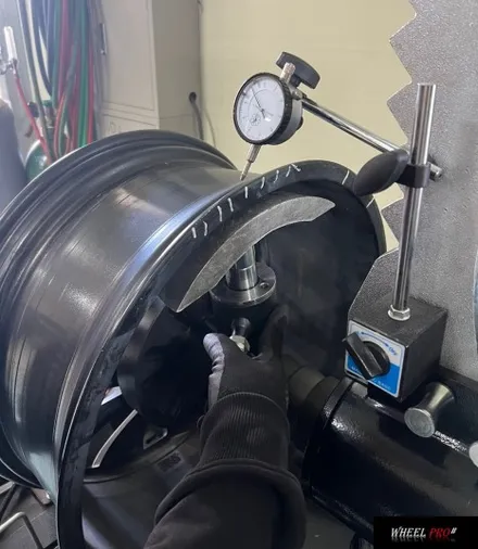 [WHEEL PRO SHOP][휠프로샵]테슬라 모델3 퍼포먼스 굴절 휠 수리/울산휠도색/휠수리/울산휠복원/휠분체도장/울산휠/울산 휠수리/울산 휠복원/울산 휠도색/울산 휠 굴절 수리 / 울산 북구, 경남
