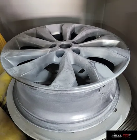 [WHEEL PRO SHOP][휠프로샵]쏘렌토 휠 블랙 유광/울산 휠 도색/휠 분체도장/휠 도색 맛집/휠도색/울산휠/울산 휠수리/울산 휠 / 울산 북구, 경남