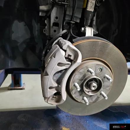 [WHEEL PRO SHOP][휠프로샵]쉐보레 트레이블레이저 휠 도색/울산 휠 도색/휠 분체도장/휠 도색 맛집/캘리퍼도색/울산휠/울산 휠수리/울산 휠/울산 휠복원/울산 캘리퍼 / 울산 북구, 경남