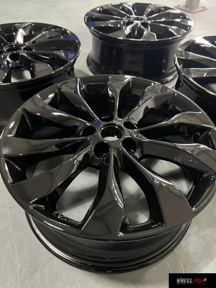[WHEEL PRO SHOP][휠프로샵]쏘렌토 휠 블랙 유광/울산 휠 도색/휠 분체도장/휠 도색 맛집/휠도색/울산휠/울산 휠수리/울산 휠 / 울산 북구, 경남
