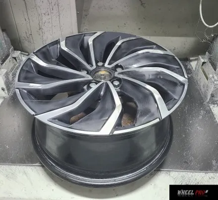 [WHEEL PRO SHOP][휠프로샵]폭스바겐 골프 TDI 휠 복원/다이아커팅/울산휠도색/휠수리/울산휠복원/휠분체도장/울산휠/울산 휠수리/울산 휠복원/울산 휠도색 / 울산 북구, 경남