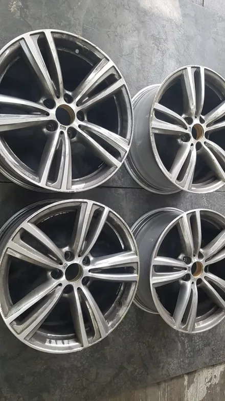 bmw428i 순정휠복원 고스트크롬도색 (수원휠수리, 수원휠도색, 수원휠복원, 다이아컷팅휠복원, 폴리싱, 안산휠도색, 안산휠복원, 안산휠수리, 휠수리전문점 휠세븐) / 수원 탑동