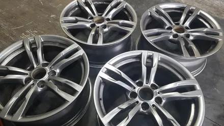 bmw 320d 순정휠도색 블랙유광(수원휠수리/ 수원휠도색/ 수원휠복원/ 안산휠수리/ 안산휠도색/ 안산휠복원/ 휠세븐) / 수원 탑동