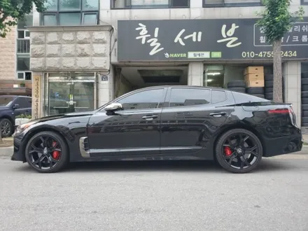 기아 스팅어 순정휠도색 블랙반무광도색 맷블랙 수원휠수리 수원휠복원 수원휠도색 / 수원 탑동