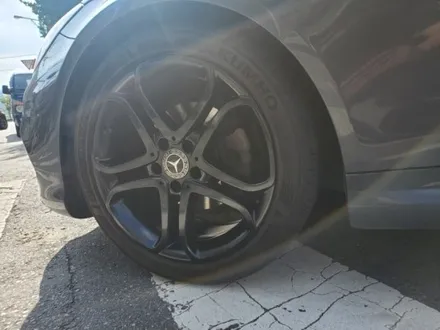벤츠 E400 순정휠도색 블랙반무광도색 맷블랙 수원휠수리 수원휠복원 수원휠도색 / 수원 탑동