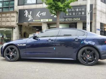 수원휠도색 수원휠수리 수원휠복원 재규어xe 순정휠도색 블랙무광 / 수원 탑동