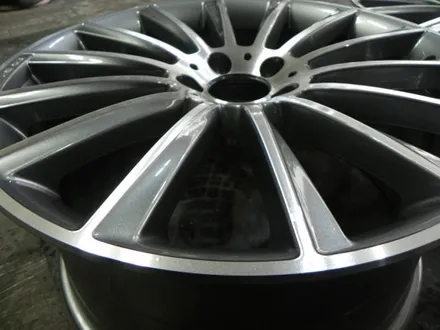 벤츠s350d 순정휠 다이아컷팅휠복원 수원휠도색, 수원휠도장, 수원휠크랙, 수원휠복원, 수원휠컷팅, 수원휠수리, 경기휠수리, 수원휠폴리싱, 수원휠컷팅복원, 수원휠재생, 수원휠 / 수원 탑동