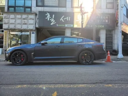 기아 스팅어 순정휠도색 블랙무광도색 수원휠복원 수원휠수리 수원휠도색 / 수원 탑동