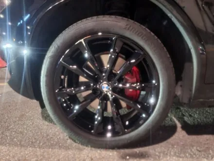 수원휠도색 수원휠복원 수원휠수리 bmw x3 순정휠 1짝 파손 복원 블랙유광도색 / 수원 탑동