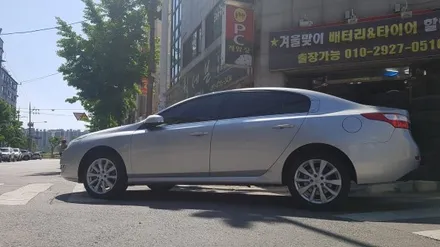 르노삼성 라구나17인치 순정휠복원 실버도색(수원휠도색, 수원휠수리, 수원휠복원, 안산휠도색, 안산휠수리, 안산휠복원, 수원휠세븐, 휠세븐) / 수원 탑동