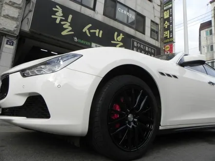 마세라티 기블리 색상변경 블랙유광 수원휠도색, 수원휠도장, 수원휠크랙, 수원휠굴절, 수원휠컷팅, 수원휠수리, 경기휠수리, 수원휠복원, 수원휠컷팅복원, 수원휠재생, 휠복원,휠수리점, / 수원 탑동