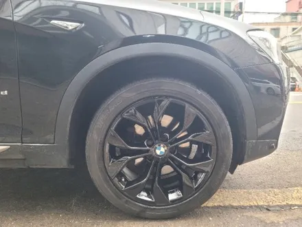 수원휠도색 수원휠복원 수원휠수리 bmw x4 순정휠 복원+수리 색상변경 블랙유광 / 수원 탑동