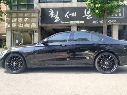 수원 휠도색 벤츠 e350 20인치,마치휠,복원,수리, 블랙유광 도색~작업 / 수원 탑동