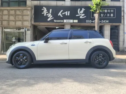 수원/경기/화성 휠도색 bmw 미니쿠퍼 복원 수리 블랙유광도색 / 수원 탑동