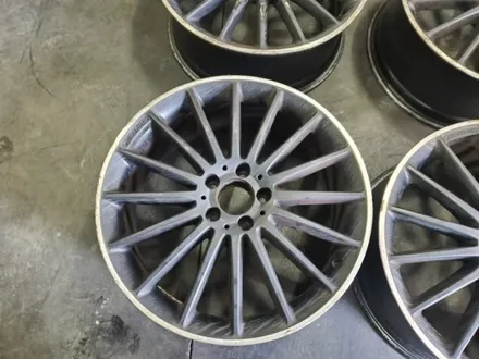 벤츠 CLA 45AMG 순정휠도색 블랙유광도색 수원휠수리 수원휠복원 수원휠도색 / 수원 탑동