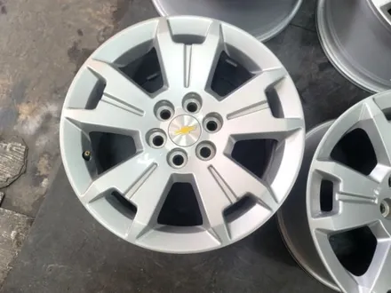 수원 휠도색  쉐보레 콜로라도 블랙휠 / 수원 탑동