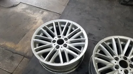 현대포터2 bmw 순정휠도색 건메탈 (수원휠도색 / 수원휠복원 / 수원휠수리 / 안산휠도색 / 안산휠수리 / 안산휠복원 / 수원휠세븐 / 휠세븐) / 수원 탑동