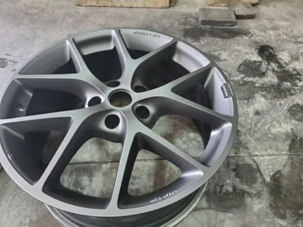 BMW 320D BBS 사제휠도색 블랙무광도색 수원휠복원 수원휠수리 수원휠도색 / 수원 탑동