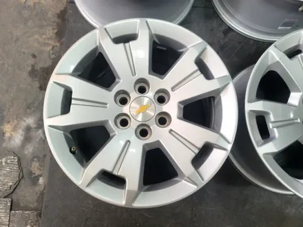 수원 휠도색  쉐보레 콜로라도 블랙휠 / 수원 탑동