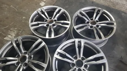 bmw 320d 순정휠도색 블랙유광(수원휠수리/ 수원휠도색/ 수원휠복원/ 안산휠수리/ 안산휠도색/ 안산휠복원/ 휠세븐) / 수원 탑동