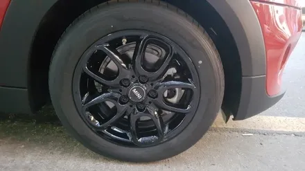 수원 경기 bmw 미니쿠퍼 순정휠색상변경 블랙유광 (수원휠도색/ 수원휠수리/ 수원휠복원) / 수원 탑동