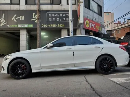 벤츠 C220D 마차휠도색 블랙유광도색 수원휠복원 수원휠수리 수원휠도색 / 수원 탑동
