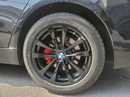 BMW 320D 순정휠도색 블랙유광도색 수원휠수리 수원휠복원 수원휠도색 / 수원 탑동