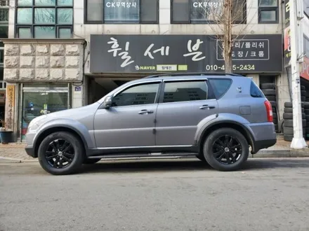 쌍용 렉스턴W 순정휠도색 블랙유광도색 수원휠수리 수원휠복원 수원휠도색 / 수원 탑동