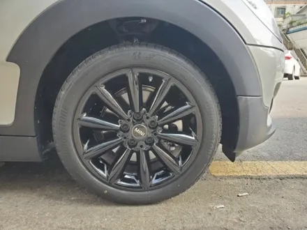 bmw 미니 컨트리맨 순정휠도색 블랙유광(수원휠수리/ 수원휠복원/ 수원휠도색) / 수원 탑동