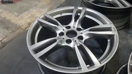 bmw330i 순정휠도색 고스트 (수원휠도색/ 수원휠복원/ 수원휠수리/ 안산휠수리/  안산휠도색/ 안산휠복원 ) / 수원 탑동