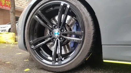 수원휠도색 bmw m2 순정휠 블랙유광(수원휠수리/ 수원휠복원/ 수원휠도색/ 수원휠세븐) / 수원 탑동