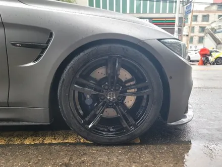 수원휠도색 bmw m4 블랙 작업 / 수원 탑동