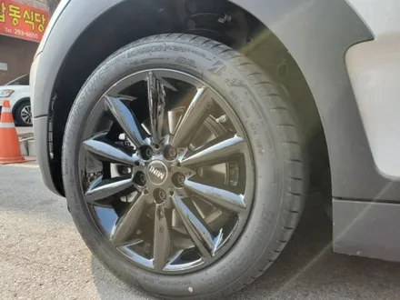 bmw 미니 컨트리맨 순정휠도색 블랙유광(수원휠수리/ 수원휠복원/ 수원휠도색) / 수원 탑동