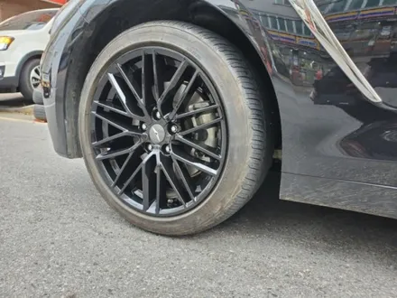 현대 제네시스 G70 순정휠도색 블랙유광도색 수원휠수리 수원휠복원 수원휠도색 / 수원 탑동