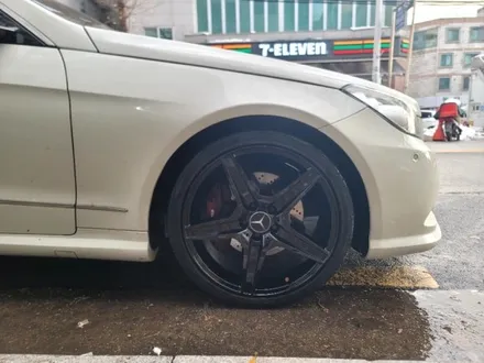 수원 휠도색 복원 수리 벤츠 e350 amg 휠 블랙유광 / 수원 탑동