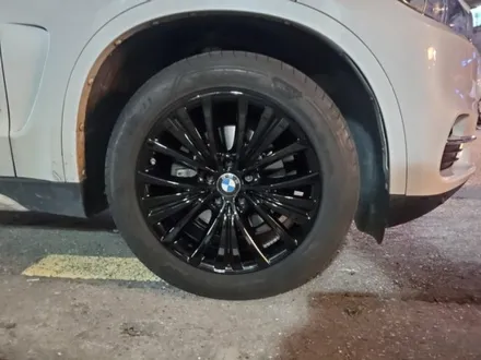 BMW X5 순정휠도색 블랙유광도색 수원휠수리 수원휠복원 수원휠도색 / 수원 탑동