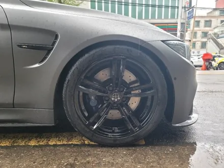 수원휠도색 bmw m4 블랙 작업 / 수원 탑동