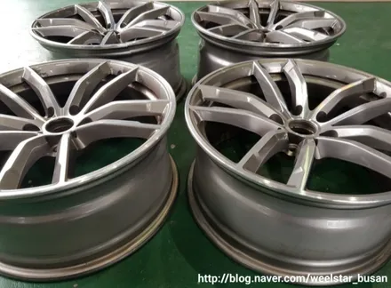 [[부산휠수리][부산휠복원]]BMW 530i G30 18인치 순정휠 블랙유광시공 휠도색 휠수리 휠복원비용_wheelstar / 부산 사상 학장동