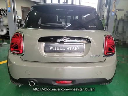 [[부산 휠복원][부산 휠도색]]BMW 미니 쿠퍼 16인치 순정휠 블랙유광시공 휠복원 휠수리 휠도색비용 _wheelstar / 부산 사상 학장동