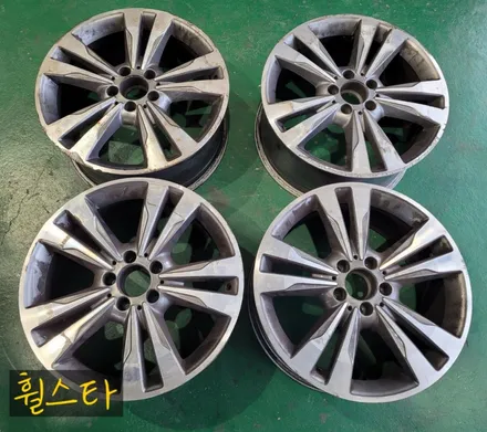 [부산 휠복원] 벤츠 E300 W212 순정 18인치 휠, 그레이 투톤 다이아몬드 컷팅 시공으로 새휠 완성! / 부산 사상 학장동