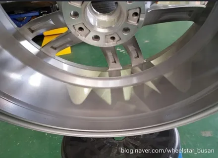 [부산휠수리][부산휠복원]BMW 740Ld 19인치 순정휠 다이아몬드컷팅 시공 휠복원 휠수리 휠도색비용_wheelstar / 부산 사상 학장동