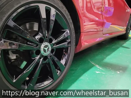 [[부산 휠수리][부산 휠복원]]벤츠 E63쿠페 AMG 17인치 순정휠 블랙유광 시공 휠복원 휠수리휠도색비용 _wheelstar / 부산 사상 학장동