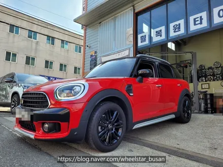 [[부산 휠도색][부산 휠수리]]BMW 미니 컨트리맨 18인치 블랙유광시공 휠복원 휠수리 휠도색비용_wheelstar / 부산 사상 학장동