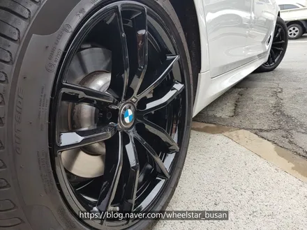 [[부산 휠복원][부산 휠도색]]BMW G30 520d 18인치 662m 순정휠 블랙 유광시공 휠복원 휠수리휠도색비용 _wheelstar / 부산 사상 학장동