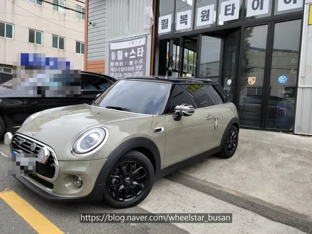 [[부산 휠복원][부산 휠도색]]BMW 미니 쿠퍼 16인치 순정휠 블랙유광시공 휠복원 휠수리 휠도색비용 _wheelstar / 부산 사상 학장동